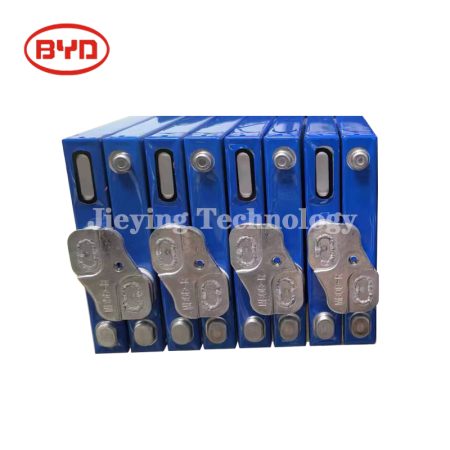 25.6V/98Ah C103F-8S(LiFePO4  BYD Blade Cell )Power Battery Pack