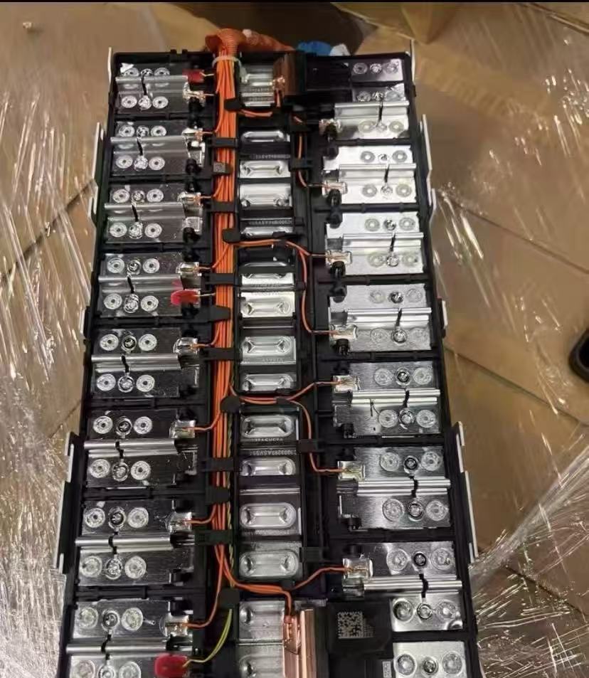 Samsung60V35Ah-2