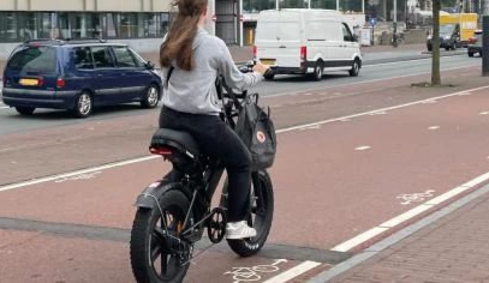 两轮车电动车